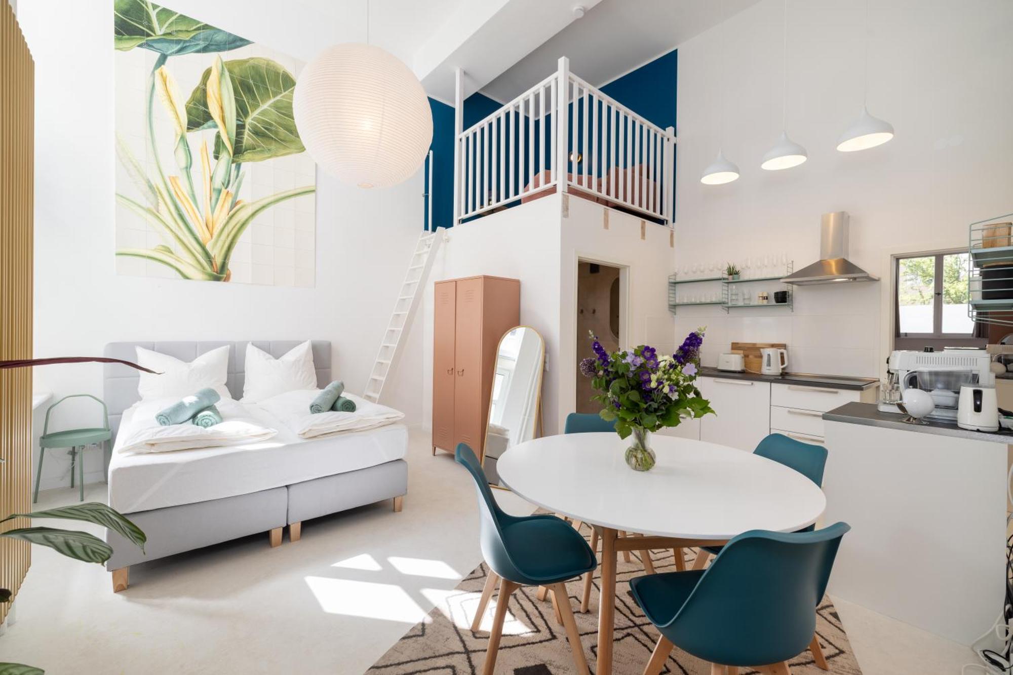 Great 2-Room Loft With 2 Bathrooms And 2 Kitchen 베를린 외부 사진