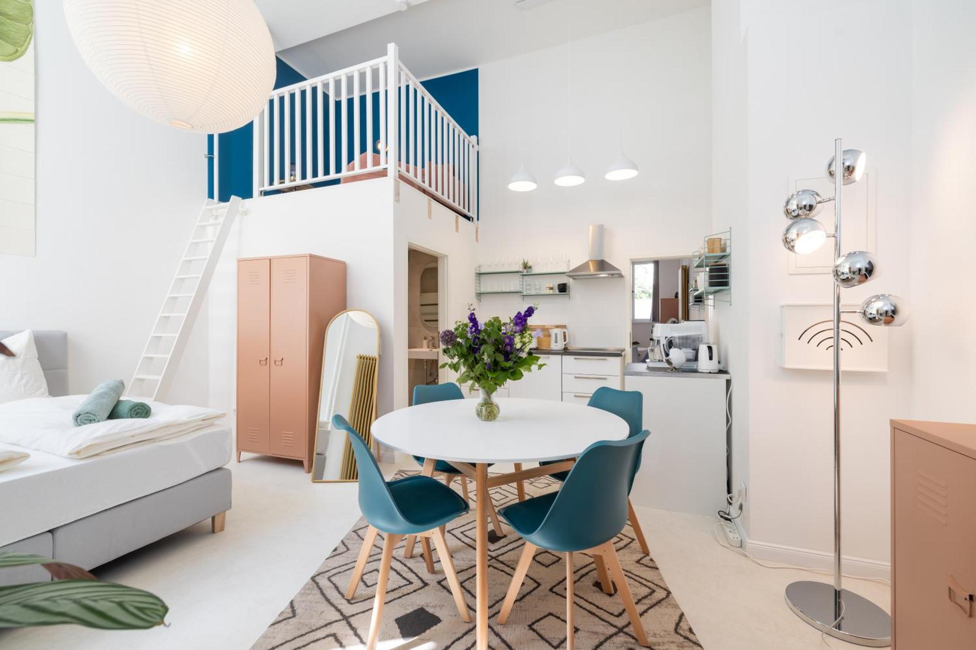 Great 2-Room Loft With 2 Bathrooms And 2 Kitchen 베를린 외부 사진